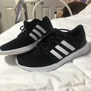 Adidas neo cloudfoam racers size 8
